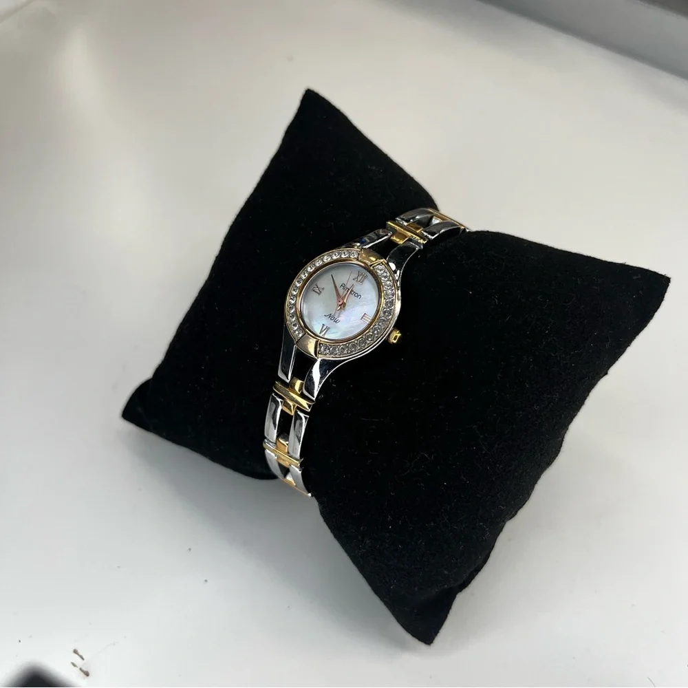 Armitron Now Women's Two Tone Crystal Accent 75/3211‎ Quartz Watch- New Battery